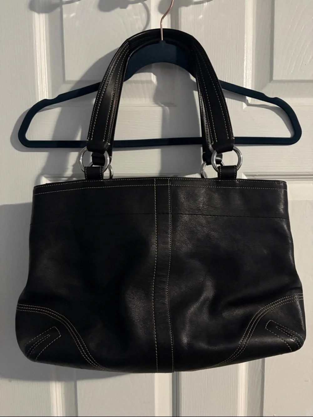 Classic Black Leather Tote Handbag - Black